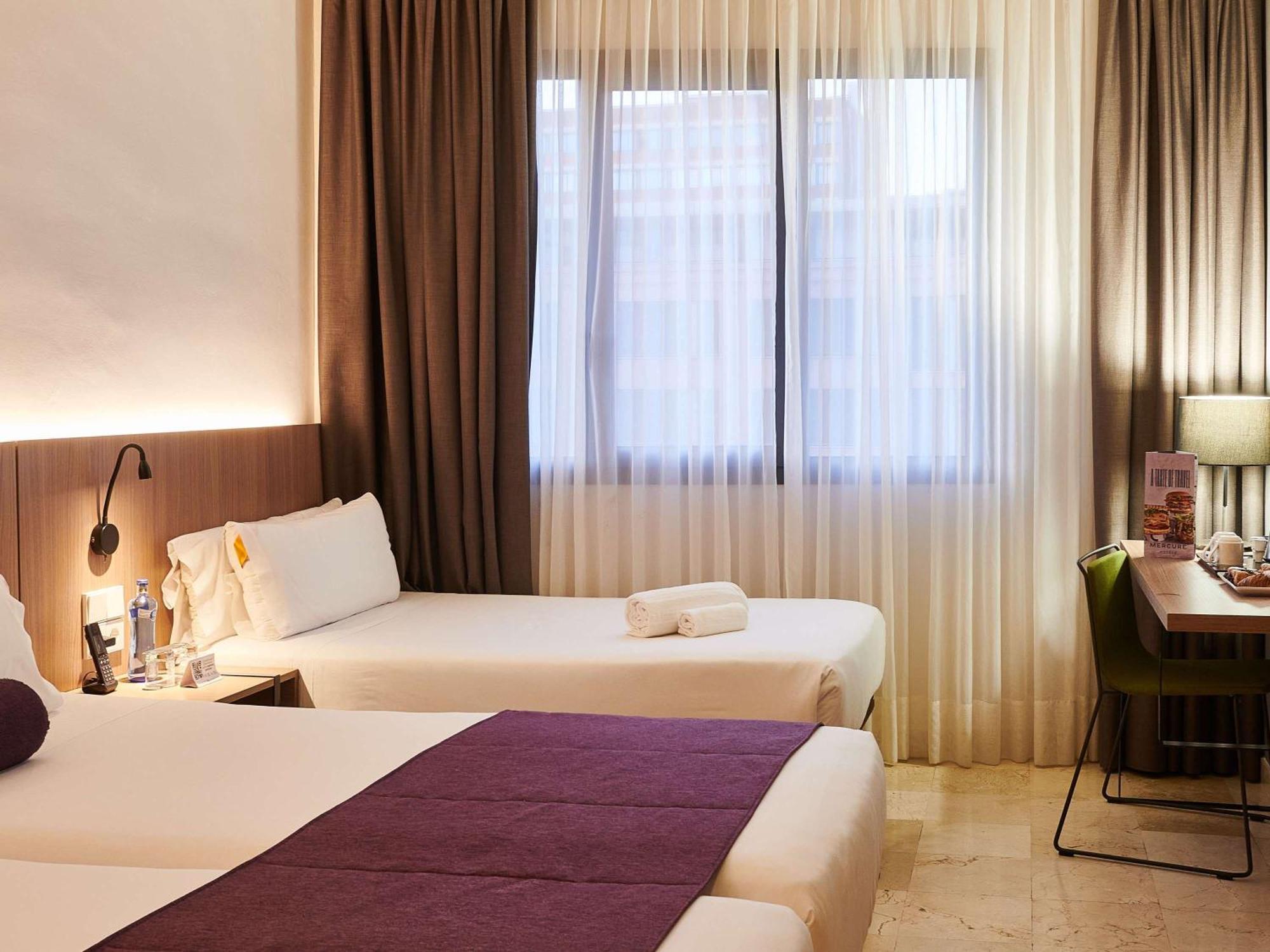 Mercure Barcelona Condor Esterno foto