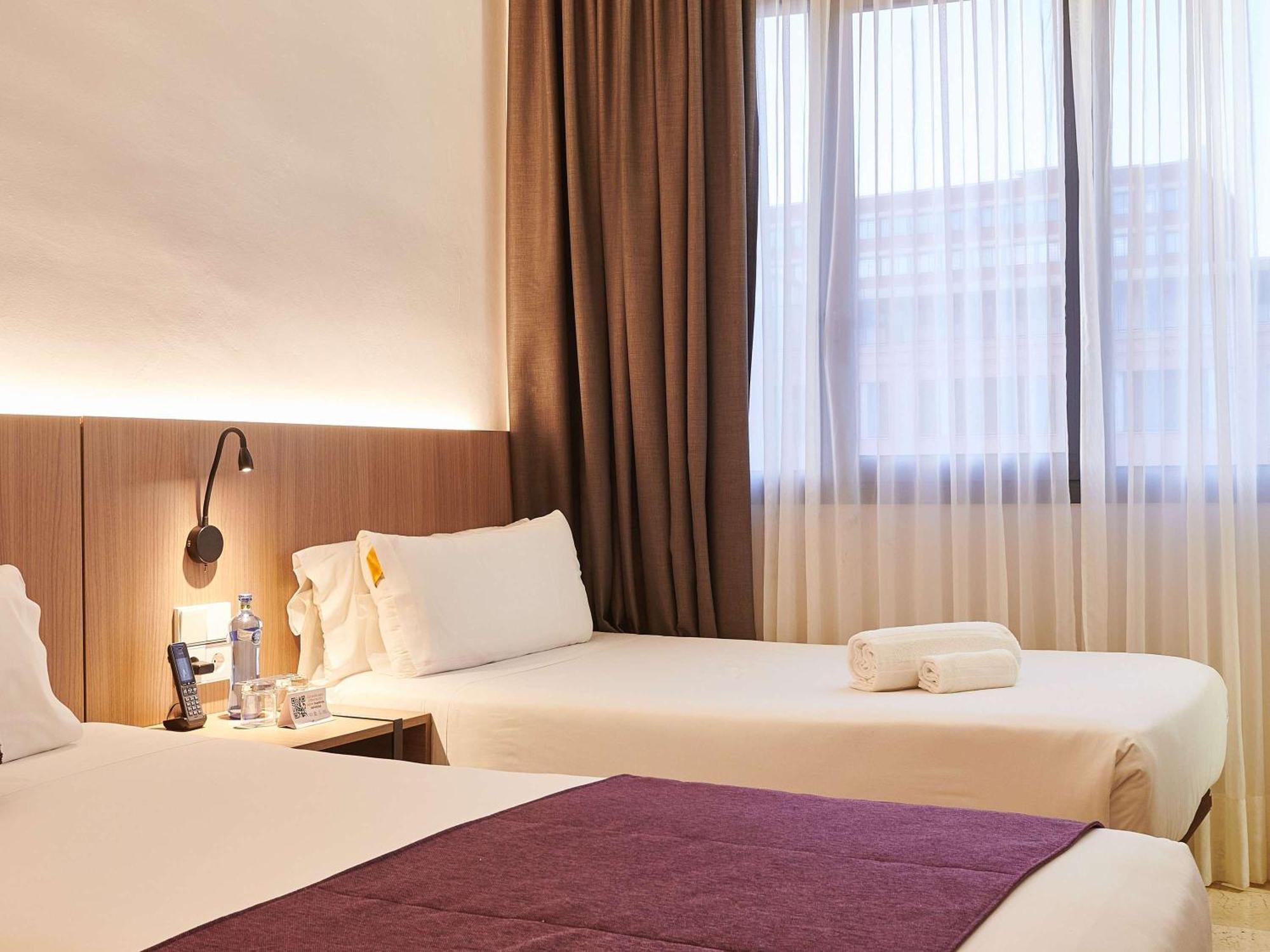 Mercure Barcelona Condor Esterno foto